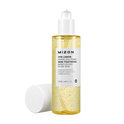 Toner Vita Lemon Sparkling от MIZON — освежающий и освящающий тоник с цитрусовым зарядом. Обеспечивает кожу мягкой увлажненностью, придает сияние и тонус, оставляя ощущение свежести и чистоты. Объем: 150 ml