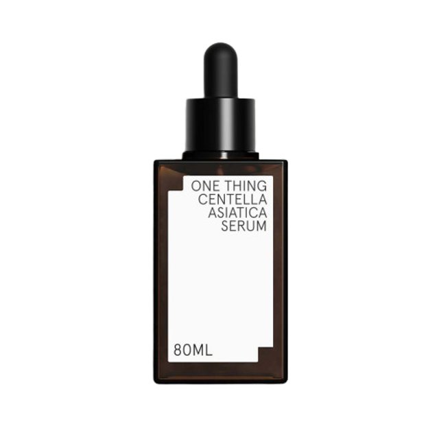 Sérum de Centella Asiatica 80 ml de ONE THING, que calma y revitaliza la piel, aportando hidratación profunda y un acabado suave y radiante.