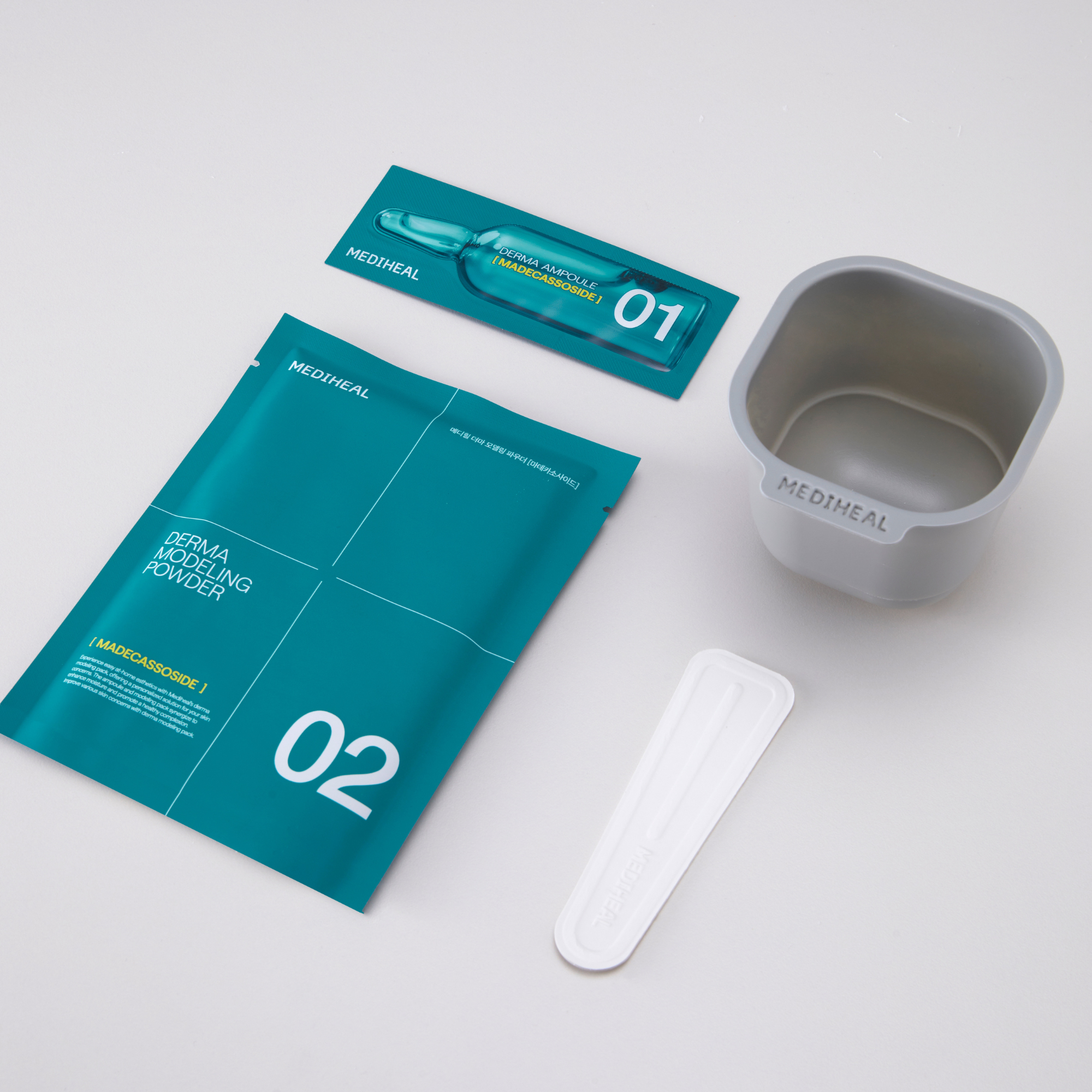 MEDIHEAL Derma Modeling Pack Madecassoside para imperfecciones
