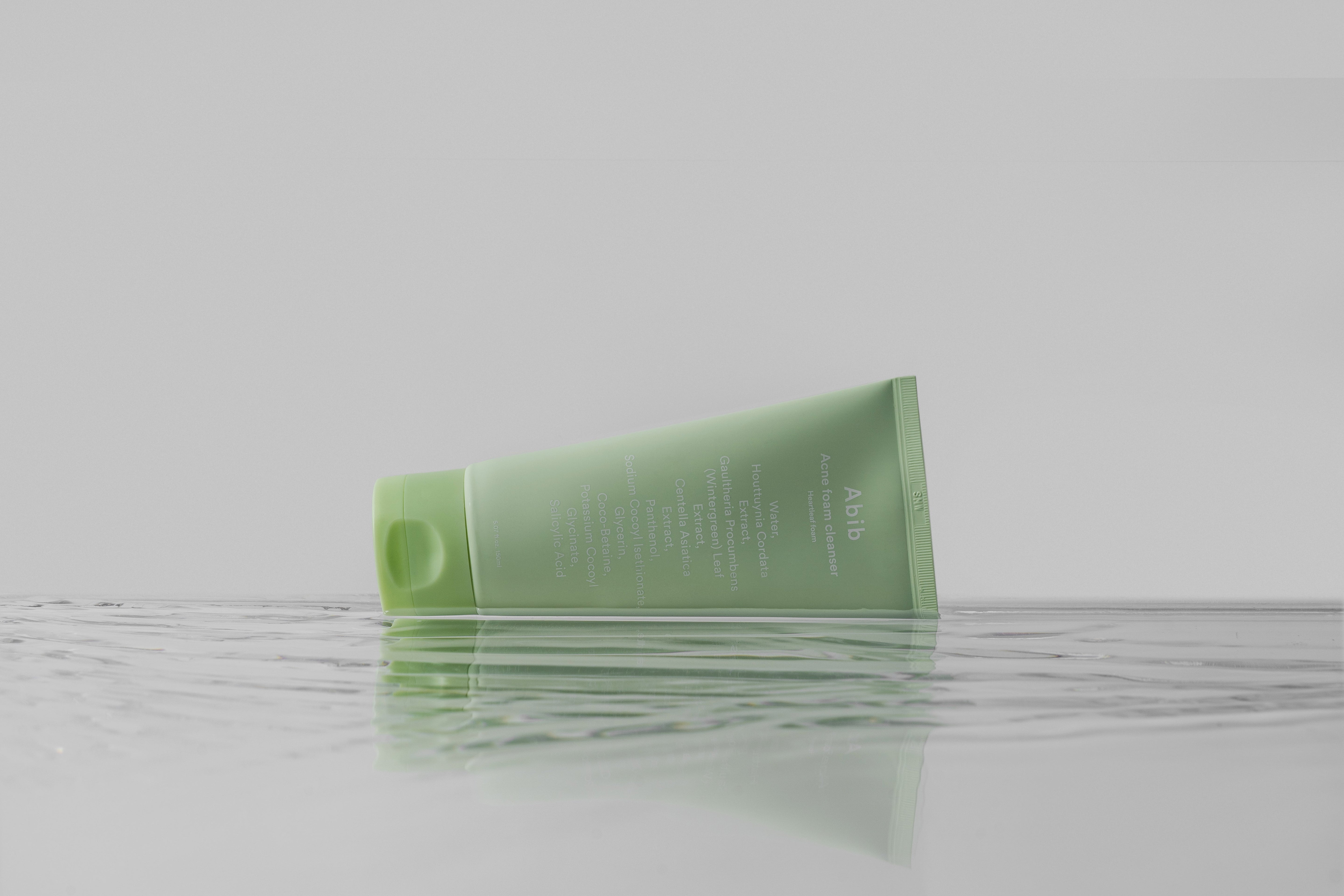 Mousse nettoyante anti-acné Abib Mousse Heartleaf 150 ml