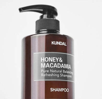 KUNDAL HONEY&MACADAMIA Pure Natural Balancing Refreshing Shampoo 500ml #BLANC with honey for nourishment and hydration