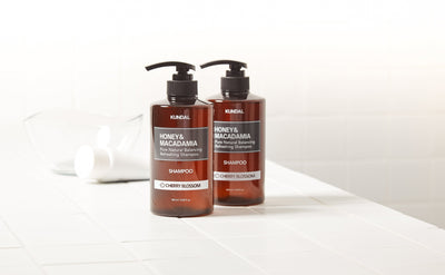 KUNDAL HONEY&MACADAMIA Pure Natural Balancing Refreshing Shampoo 500ml #CHERRY BLOSSOM with honey for nourishment and hydration