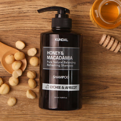 KUNDAL HONEY&MACADAMIA Pure Natural Balancing Refreshing Shampoo 500ml #LYCHEE & APRICOT with honey for nourishment and hydration