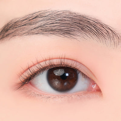 rom&nd BETTER THAN EYES W03 DRY STRAWBERRY - application method