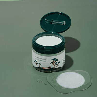 Round Lab Pine Calming Cica Pad 50pcs with centella for soothing and repair