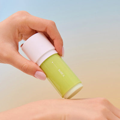 goodal Heartleaf Calming Cooling Sun Stick 19g / SPF50+,PA++++ with hyaluronic for deep hydration