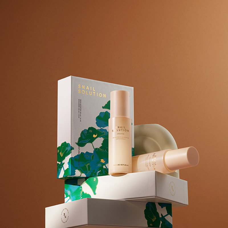 Set para el cuidado de la piel con solución de caracol de NATURE REPUBLIC
