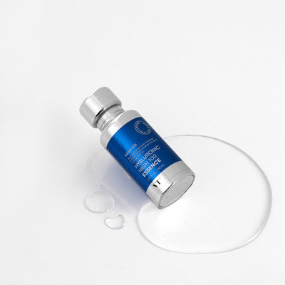 VT Hyaluronic High 100 Essence 30ml with hyaluronic for deep hydration