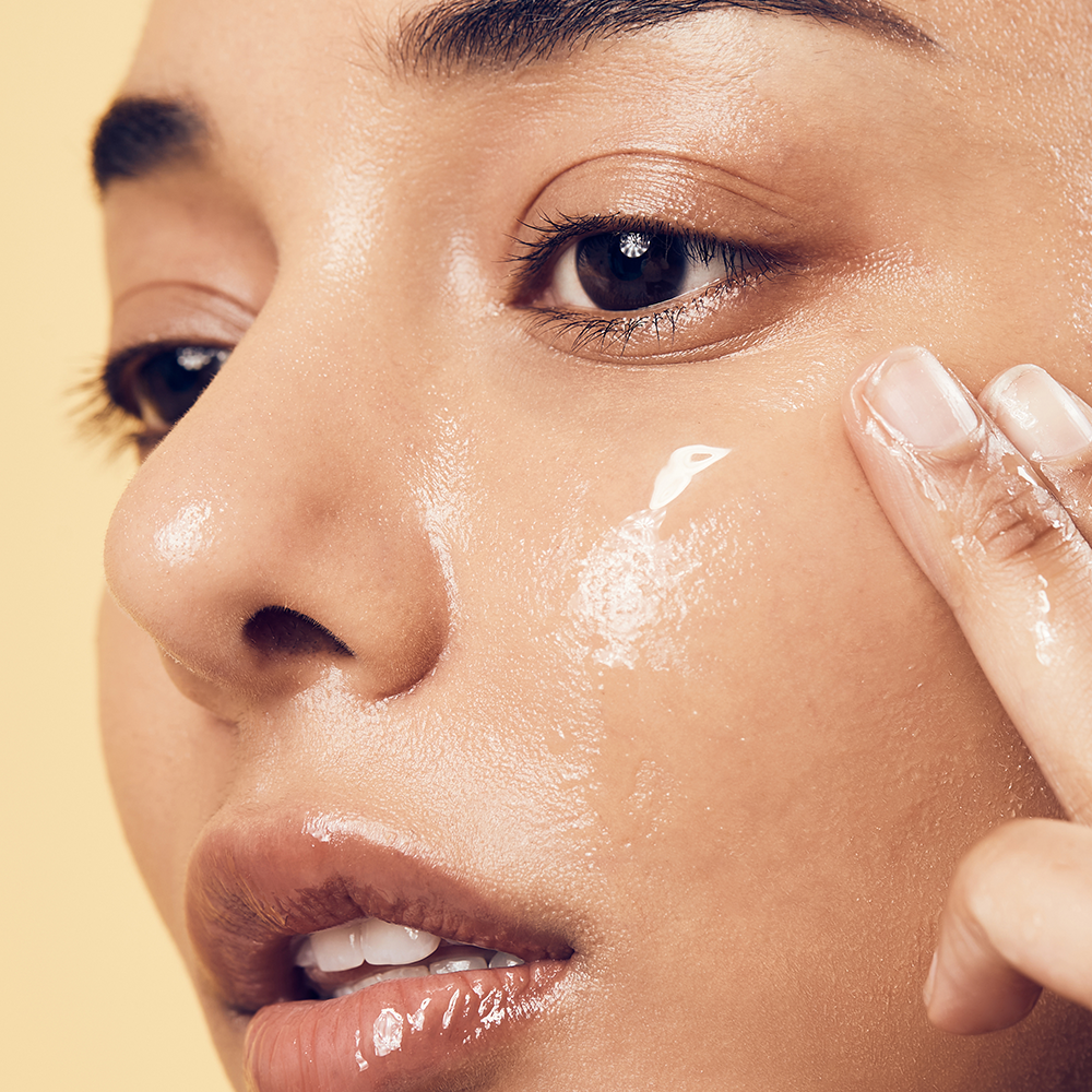 Suero renovador con caléndula PHA + AHA de APRILSKIN, 30 ml