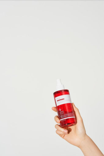 PAUL MEDISON Signature Body Mist 211ml #White Musk - application method