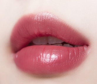 TONYMOLY Get it Tint Syrup Stick with hyaluronic for deep hydration