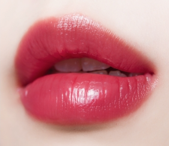 TONYMOLY Get it Tint Syrup Stick with hyaluronic for deep hydration