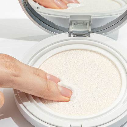 [MARY & MAY] Vegan Niacinamide Panthenol Sun Cushion SPF50+ PA++++ 25g