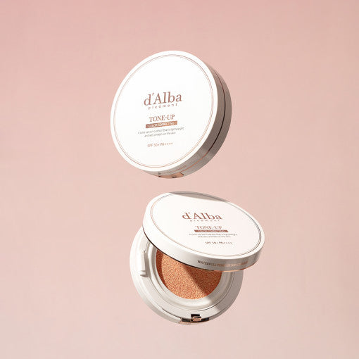 Cojín solar Waterfull Tone-Up de d'Alba 15 g + 15 g (recarga) SPF50+/PA++++