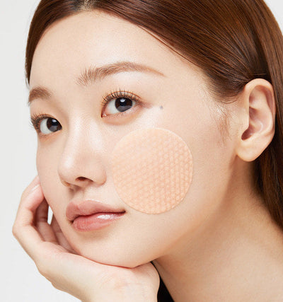 medicube Red Succinic Acid Peeling Pad 155g/70pads with salicylic for acne control and pores